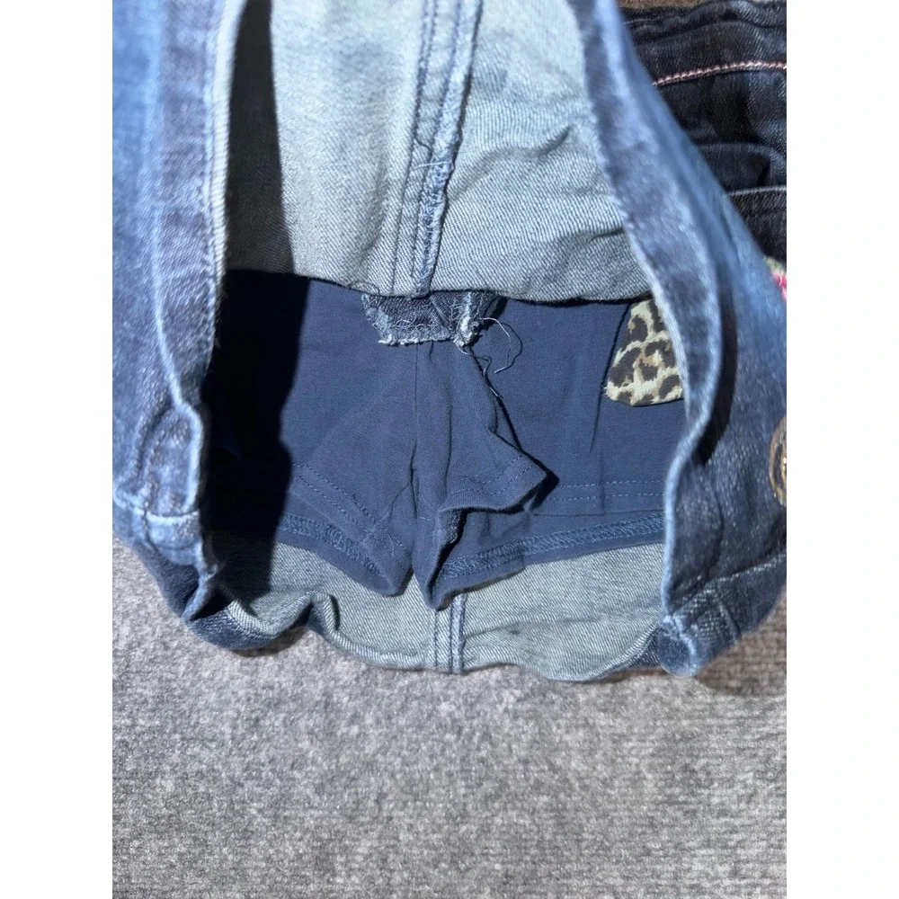 Childrens Place Vintage Toddler girls 4T Blue Jean Skort embroidered Rose Flower